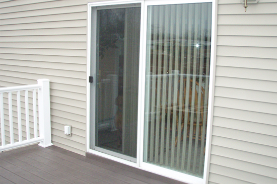 Arcata-screen-door-repair